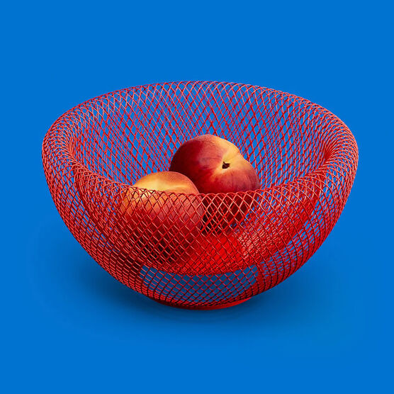 Red wire mesh bowl